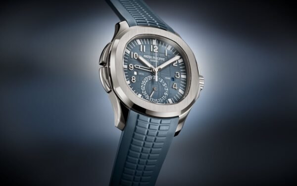 Patek Philippe Aquanaut Travel Time 40.8mm 5164G-001 - Image 5