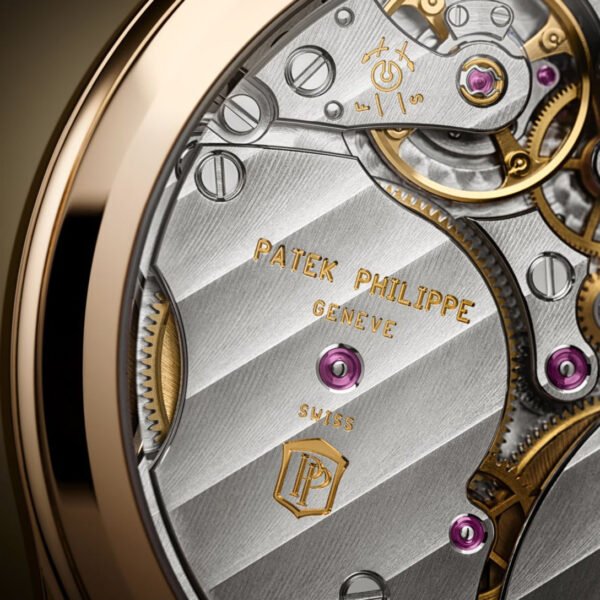 Patek Philippe Calatrava 39mm 6119R-001 - Image 5