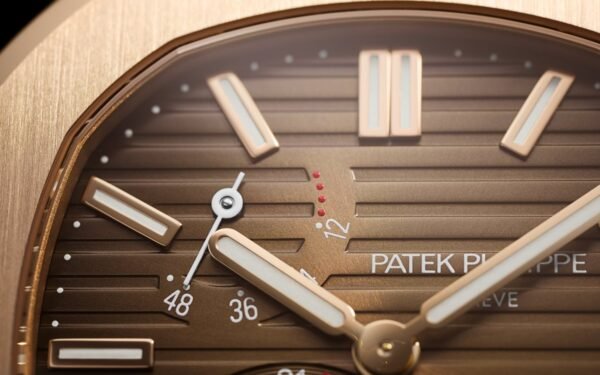 Patek Philippe Nautilus Moon Phase 40mm 5712/1R-001 - Image 14