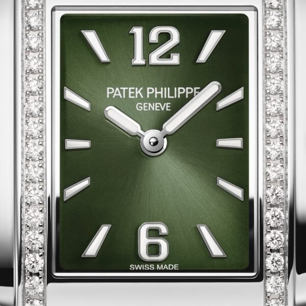 Patek Philippe Twenty~4 4910/1200A-011 - Image 7