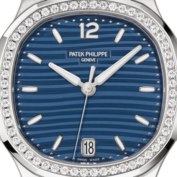 Patek Philippe Nautilus 35mm 7118/1200A-001 - Image 9