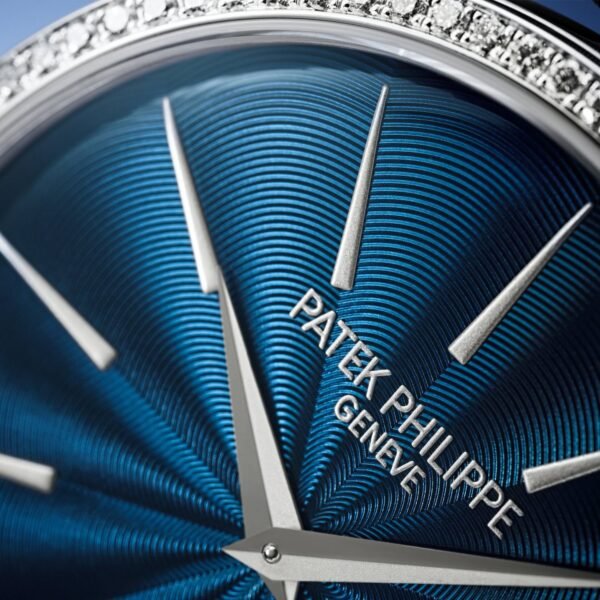 Patek Philippe Ladies Calatrava Joaillerie 35mm 4997/200G-001 - Image 7