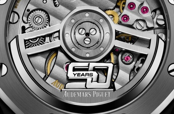 Audemars Piguet Royal Oak Selfwinding "50th Anniversary" 15510ST.OO.1320ST.01 - Image 7