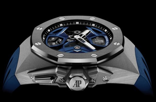 Audemars Piguet Royal Oak Concept Flying Tourbillon GMT 26589IO.OO.D030CA.01 - Image 6